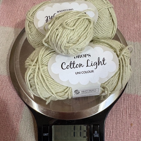 DROPS Cotton Light Yarn Bundle Dk weight - Picture 2 of 7